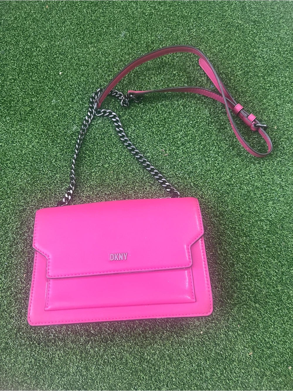 DKNY Hot Pink Leather Crossbody Bag 💖👜